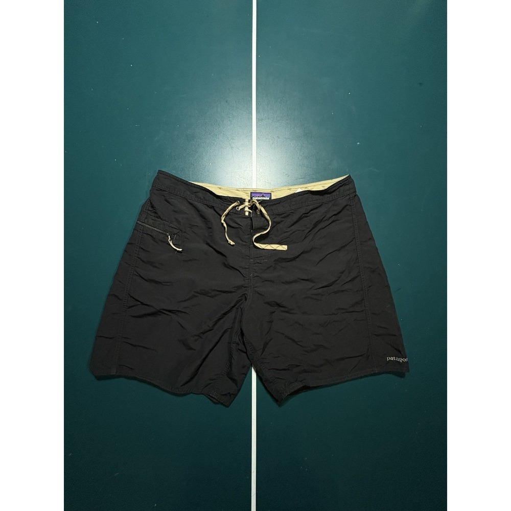 Patagonia Shorts Mens 38 Wavefarer Board Surf Swim Trunks Black Gold Drawstring
